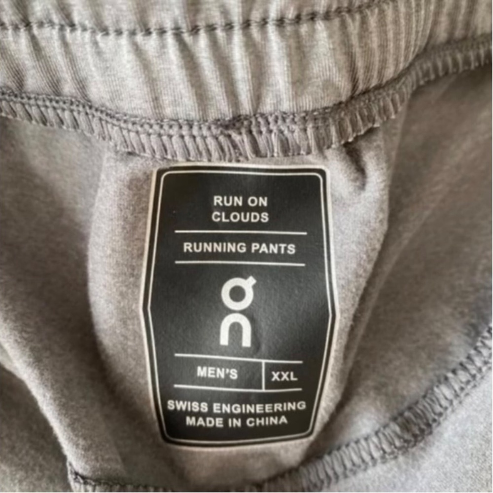 On Cloud In Running Pants - Picture 7 of 8